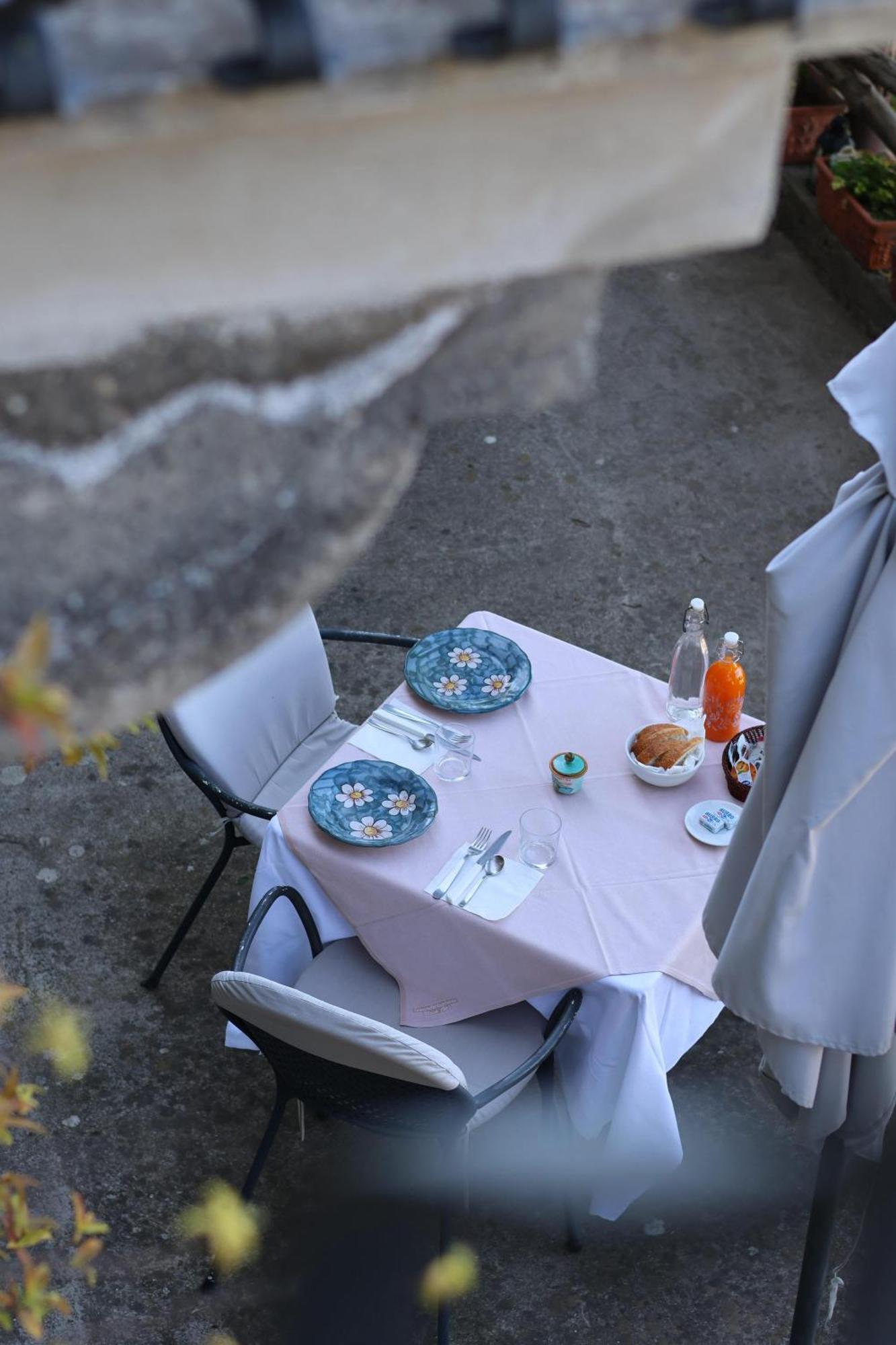 Colle Dell'Ara Bed & Breakfast Positano Bagian luar foto